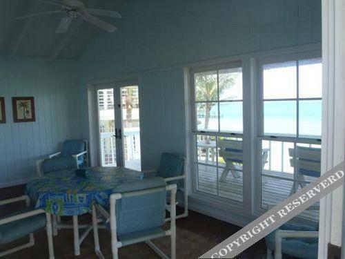 Wheel House Downstairs By Living Easy Abaco Hotell Marsh Harbour Eksteriør bilde